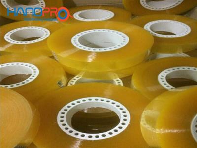 Băng dính đóng hàng loại 1kg lõi lỗ giá tốt